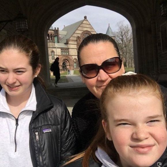 Meet your Posher, Allison - Picture 1 of 1